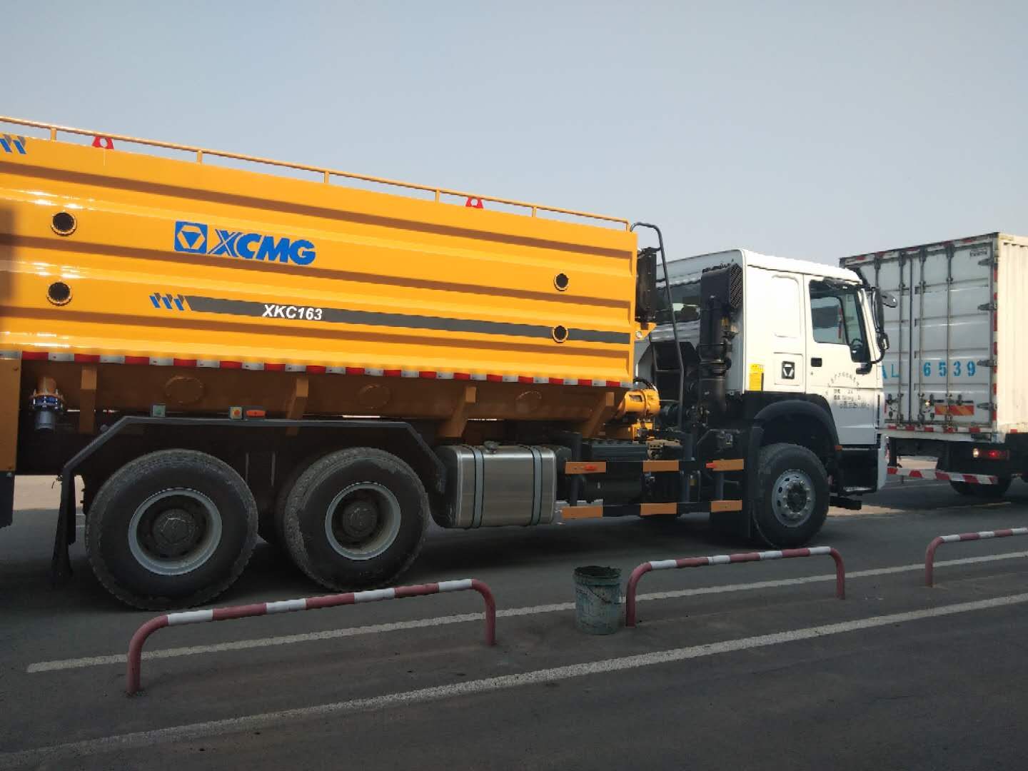 智能型瀝青撒布車(chē)的車(chē)型優(yōu)勢(shì)！